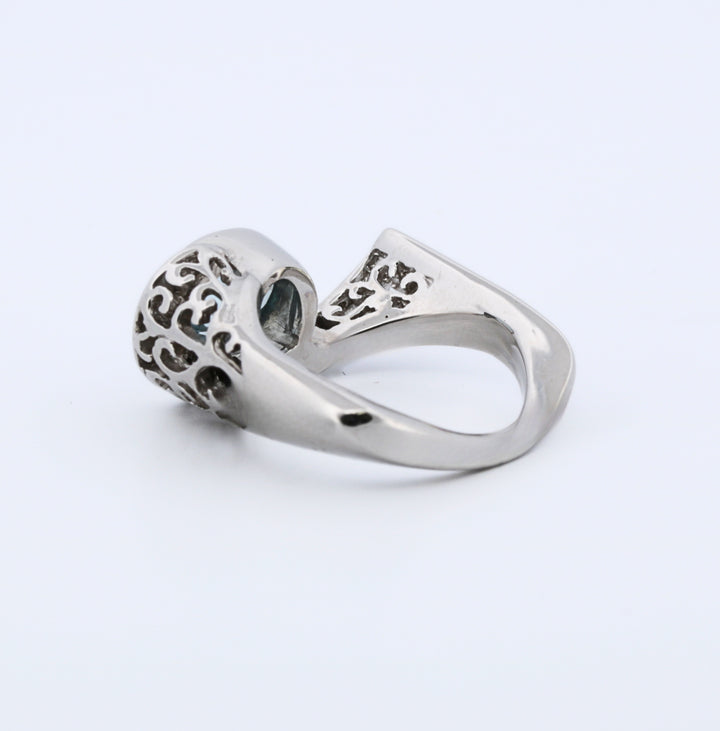 Estate 18K White Gold Blue Topaz Scroll Ring