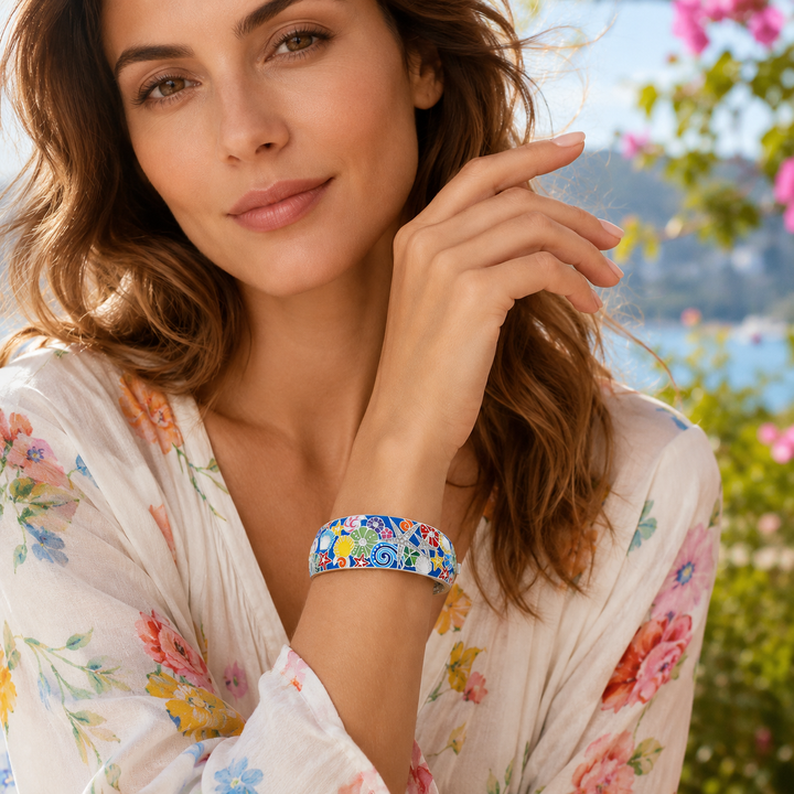 Belle Étoile Starfish Bangle Bracelet