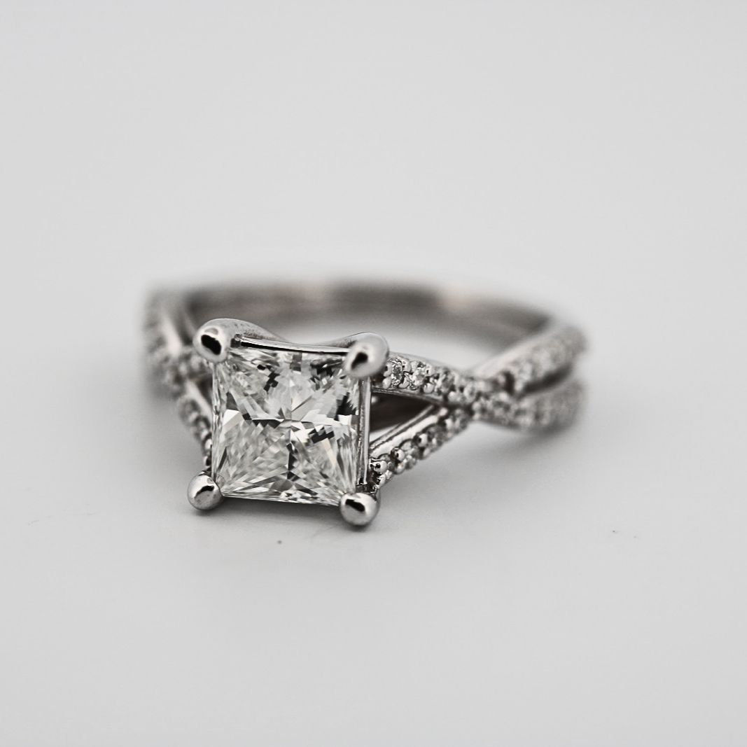 14K White Gold Diamond Engagement Ring 2.04ctw